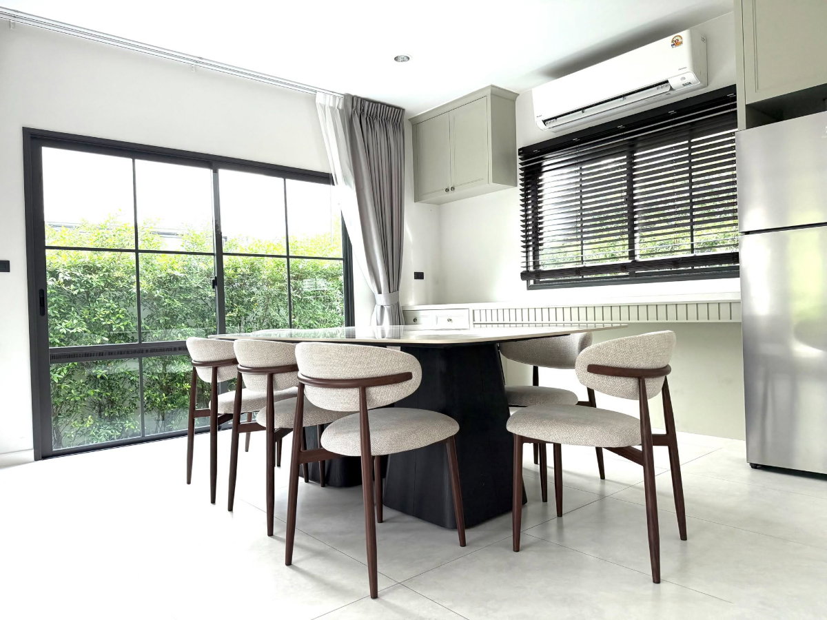 รูป 🏡 #MT2606_087🏡💥ด่วน💥ว่างชัวร์ รีบคลิก ก่อนหลุดมือ‼️ 𝗙𝗼𝗿 𝗥𝗲𝗻𝘁1️⃣2️⃣0️⃣0 k.🔥🔥#ใกล้MRTศรีเอี่ยม โครงการ เศรษฐสิริบางนากม10  - รูปที่ 6/38