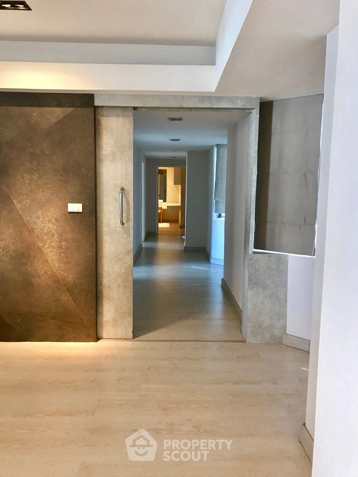 picture 3-BR Condo 190 Sqm Royal Castle Sukhumvit, 400m to BTS Phrom Phong (ID 1491224) - 8/11