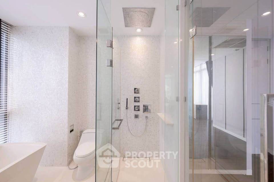picture 2-BR 137 Sqm Condo In Vittorio Sukhumvit 39, 100m to BTS Phrom Phong (ID 3054122) - 18/38