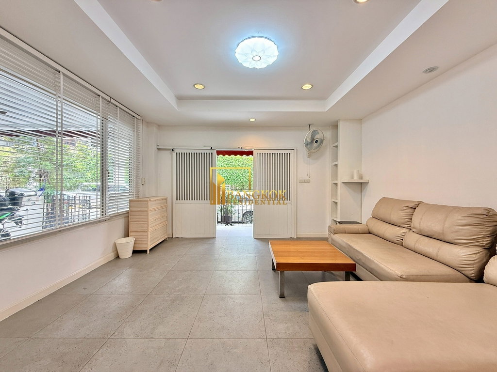 picture Baan Klang Krung | Spacious 4 Bedroom Townhouse in Thonglor - BR49091TH - 8/51