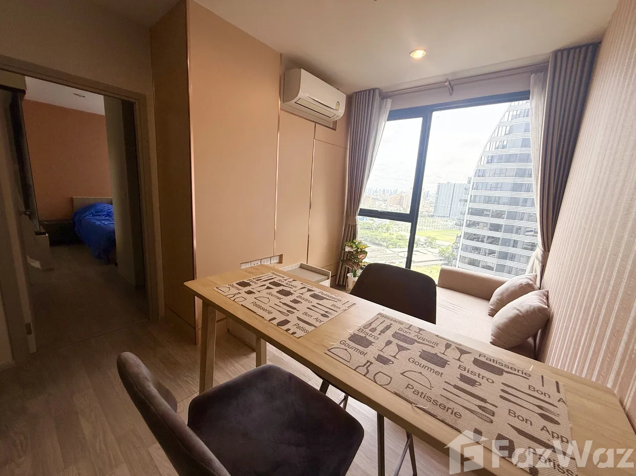 รูป Well-Located High-Rise Condominium 6540842 - รูปที่ 2/18