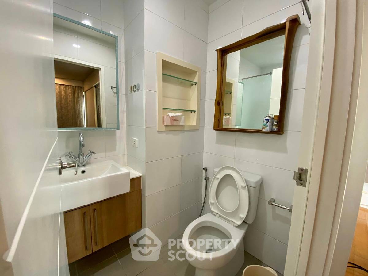 picture 26th-Floor 1-BR 40 Sqm Condo At Blocs 77, BTS On Nut (ID 1801595) - 15/17