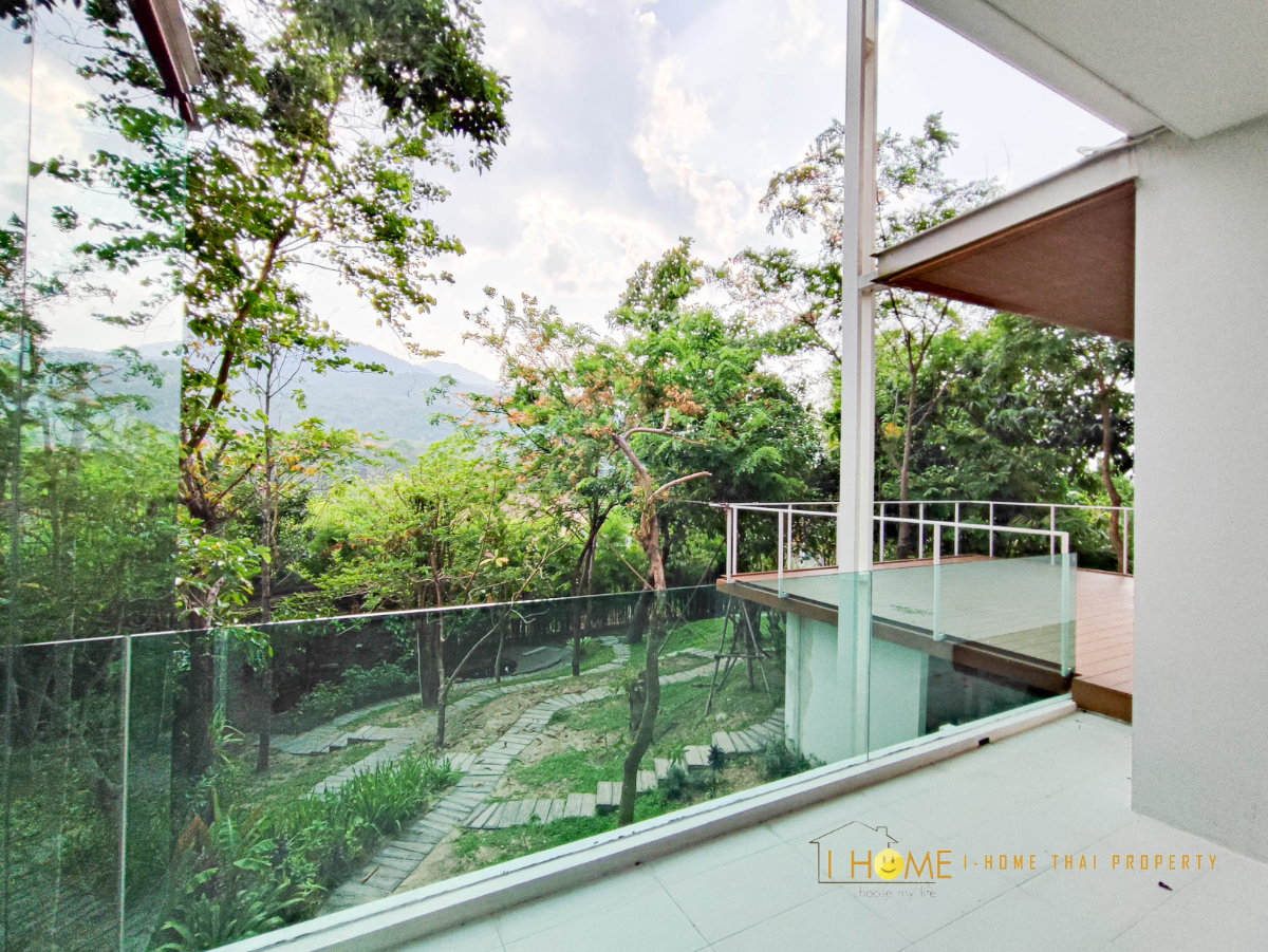 รูป ให้เช่า Luxury Pool Villa 3 ชั้น พร้อมสระว่ายน้ำส่วนตัว สไตล์ Modern #A1-V0018 - รูปที่ 19/46