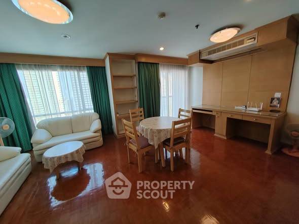 รูป คอนโด 1 ห้องนอน 51 ตร.ม. สิลม สวีท คอนโด ใกล้ BTS เซนต์หลุยส์ 60 ม. (ID 2831321) - รูปที่ 2/10