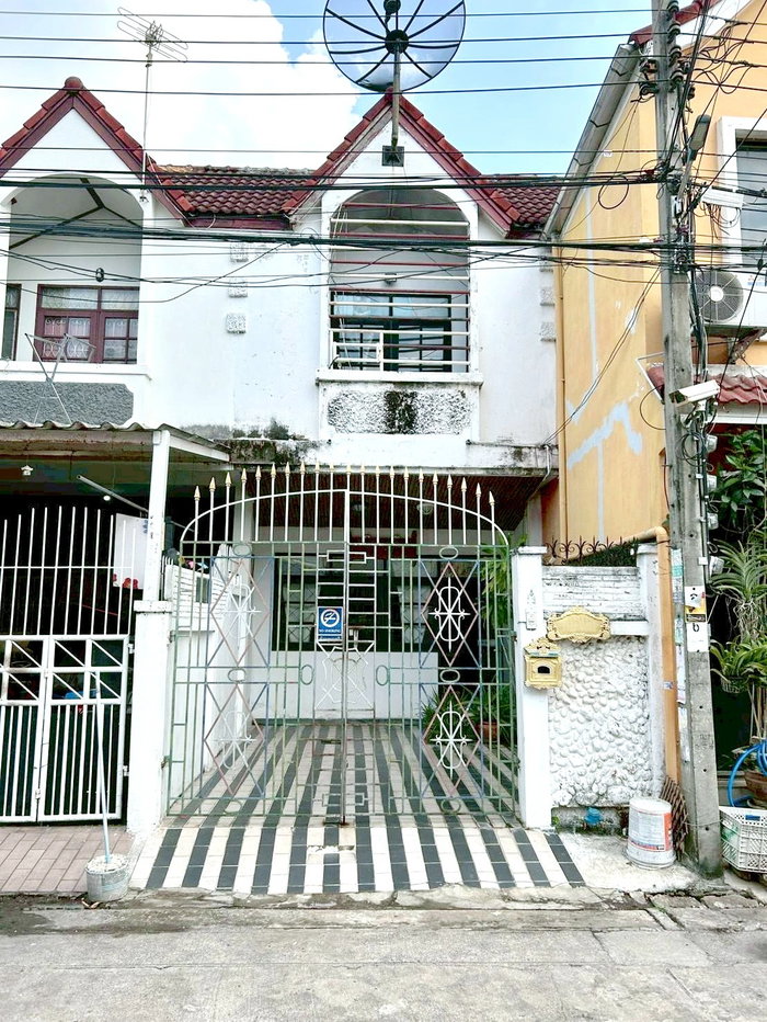 รูป CB118 ทาวน์เฮาส์ 3 ห้องนอน ลาดพร้าว - รูปที่ 1/1