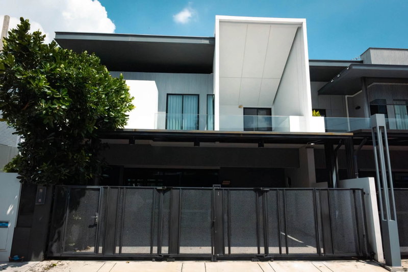 ขายบ้านเดี่ยว : Vive Bangna km.7 เดินไป Mega Bangna, โรงเรียนนานาชาติคอนคอร์เดียน ได้เลย
