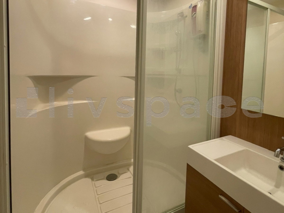 รูป ▚ LK178ツ ให้เช่า: Q House Sathorn 1BR 47ตร.ม. วิวสระว่ายน้ำ ห้องไม่ร้อน เฟอร์ครบ พร้อมอยู่ - รูปที่ 4/5