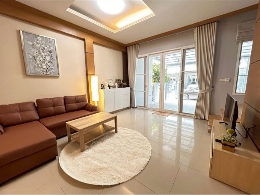 รูป 🏡✨ ให้เช่า ทาวน์โฮมหรู บ้านกลางเมือง S-Sense พระราม 9 – ลาดพร้าว 3 ห้องนอน 3 ห้องน้ำ ตรงข้าม Town in Town | ใกล้เอกมัย - รูปที่ 2/17