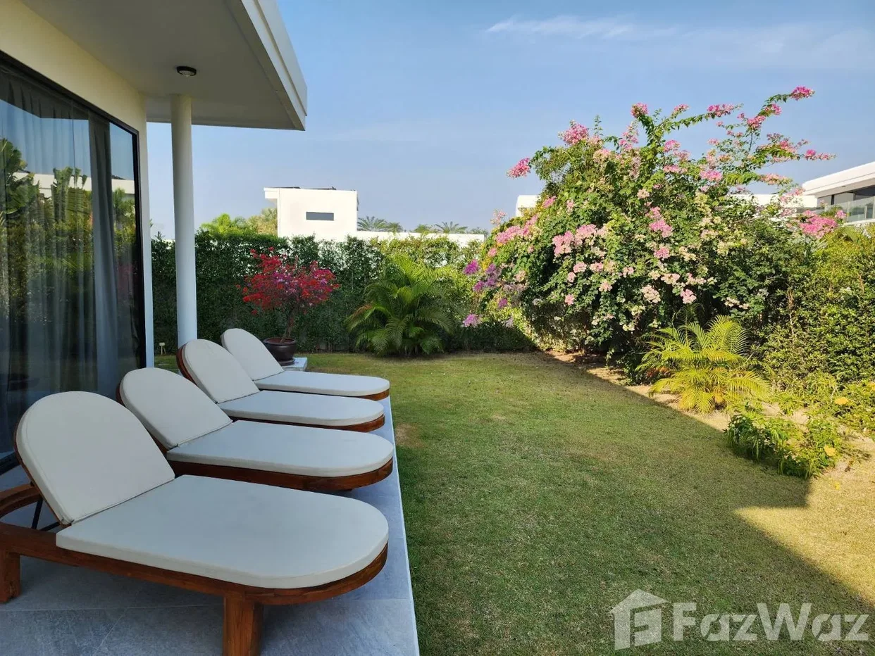 picture Newly Built 4-Bedroom Luxury Pool Villa 6543664 - 18/25