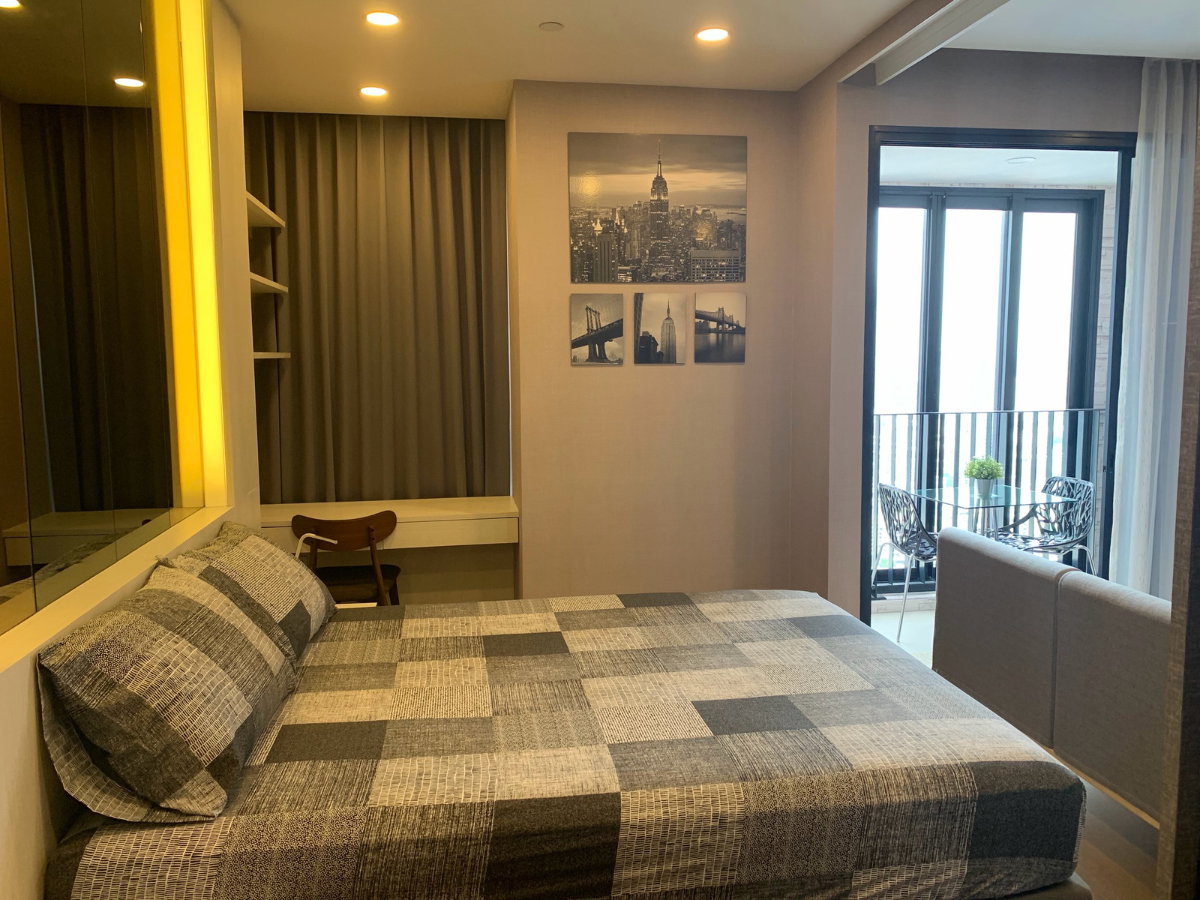 รูป 🔥 Ashton Chula – Silom เพียง 28,000 บาท ✨ 1 ห้องนอน 34.27 ตร.ม. ใกล้ MRT สามย่าน, Samyan Mitrtown และ One Bangkok พร้อมเข้าอยู่ 🏙️ - รูปที่ 2/11
