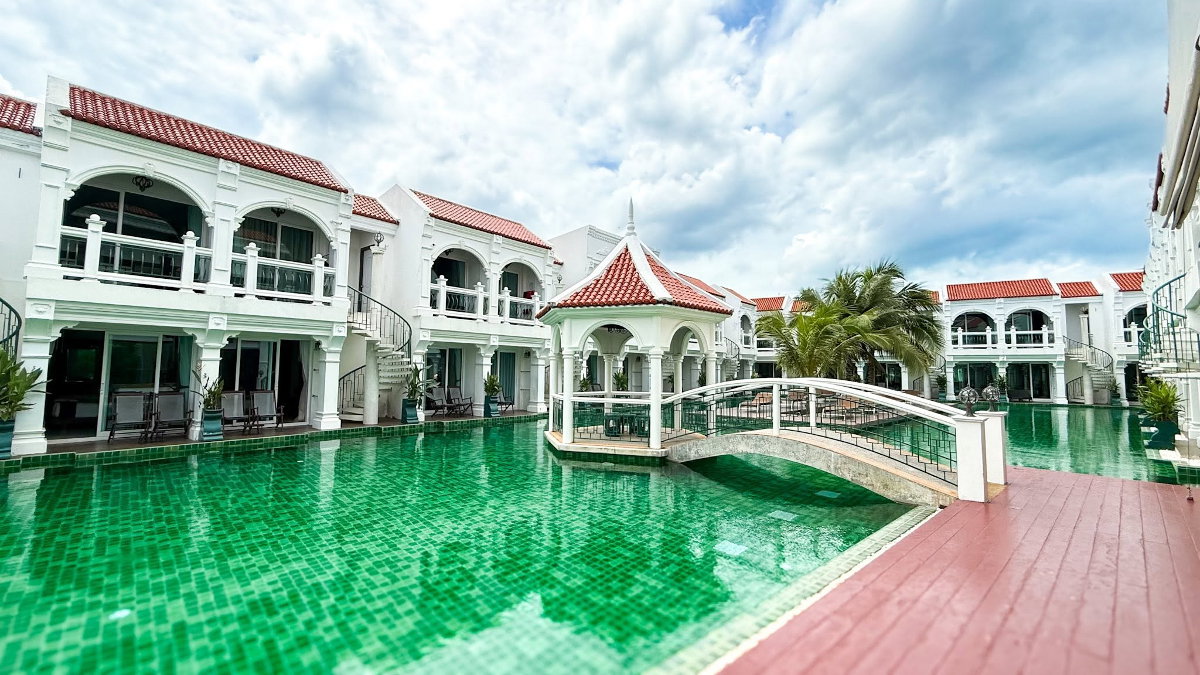 รูป ขายโรงแรมหรูระดับ 4 ดาว ใจกลางเมืองภูเก็ตบนเนื้อที่ 3 ไร่ ขาย 150 ล้านบาท - รูปที่ 7/12