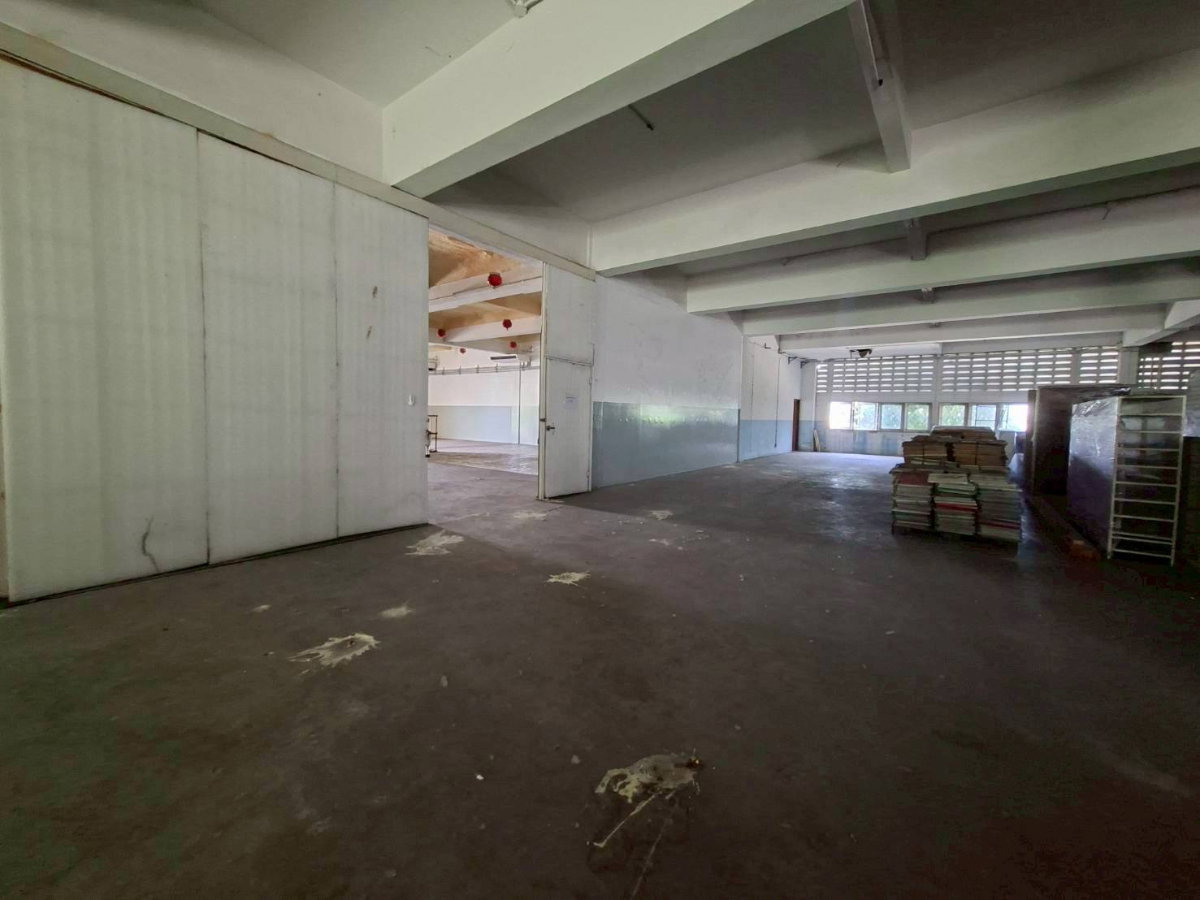 รูป ให้เช่าโกดัง 2 ชั้น บางนาตราด กม.38 ผังสีม่วง พื้นที่เยอะ ใกล้นิคมเวลโกรว์ (N.2219) - รูปที่ 7/27