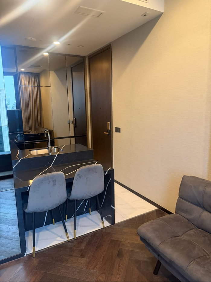 รูป 🔥การันตีราคาดีที่สุดในตึก Ultra Luxury Condo The Esse Sukhumvit 36 (ดิ เอส สุขุมวิท 36) 1 ห้องนอน เพียง 40,000 บาท/เดือน! ชั้นสูง ติด bts ทองหล่อ 🏢✨ - รูปที่ 17/26
