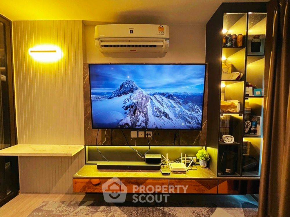 picture 2-BR Condo At Life Sathorn Sierra, 30th-Floor, 400m to BTS Talat Phlu (ID 3052015) - 3/27