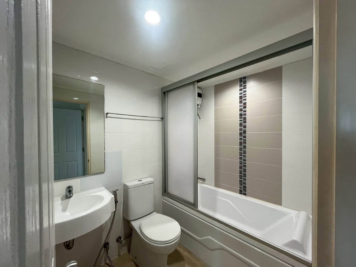 รูป Best Price ✨ขาย Lumpini Place Rama 9-Ratchada ห้องสวย พื้นที่กว้าง น่าอยู่มาก DS3571 | Line @Dstay - รูปที่ 15/26