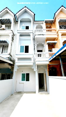 ทาวน์โฮม เกษตร : CB121 ทาวน์เฮาส์ 3 ห้องนอน ลาดพร้าว