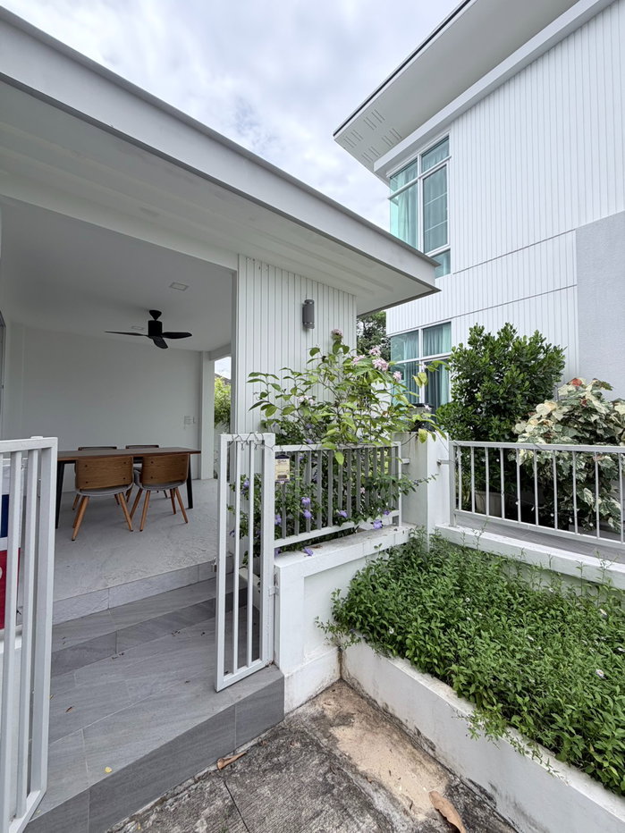 picture  Luxury 2-Storey Pool Villa for Sale – 4 Bedrooms with Private Swimming Pool - 23/23