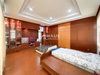 listing thumbnail image 18