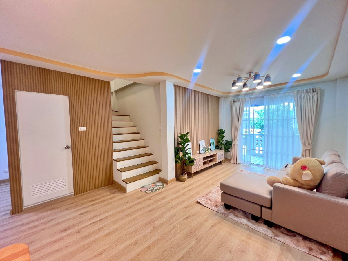 รูป หมู่บ้านแลนซีโอ รามคำแหง-วงแหวน(มิสทีน) ซอยเคหะร่มเกล้า64 ใกล้บิ๊กซีฟู้ดเพลส เคหะร่มเกล้า มหาวิทยาลัยเกษมบัณฑิต วิทยาเขต ร่มเกล้า แต่งใหม่ทั้งหลัง - รูปที่ 6/11