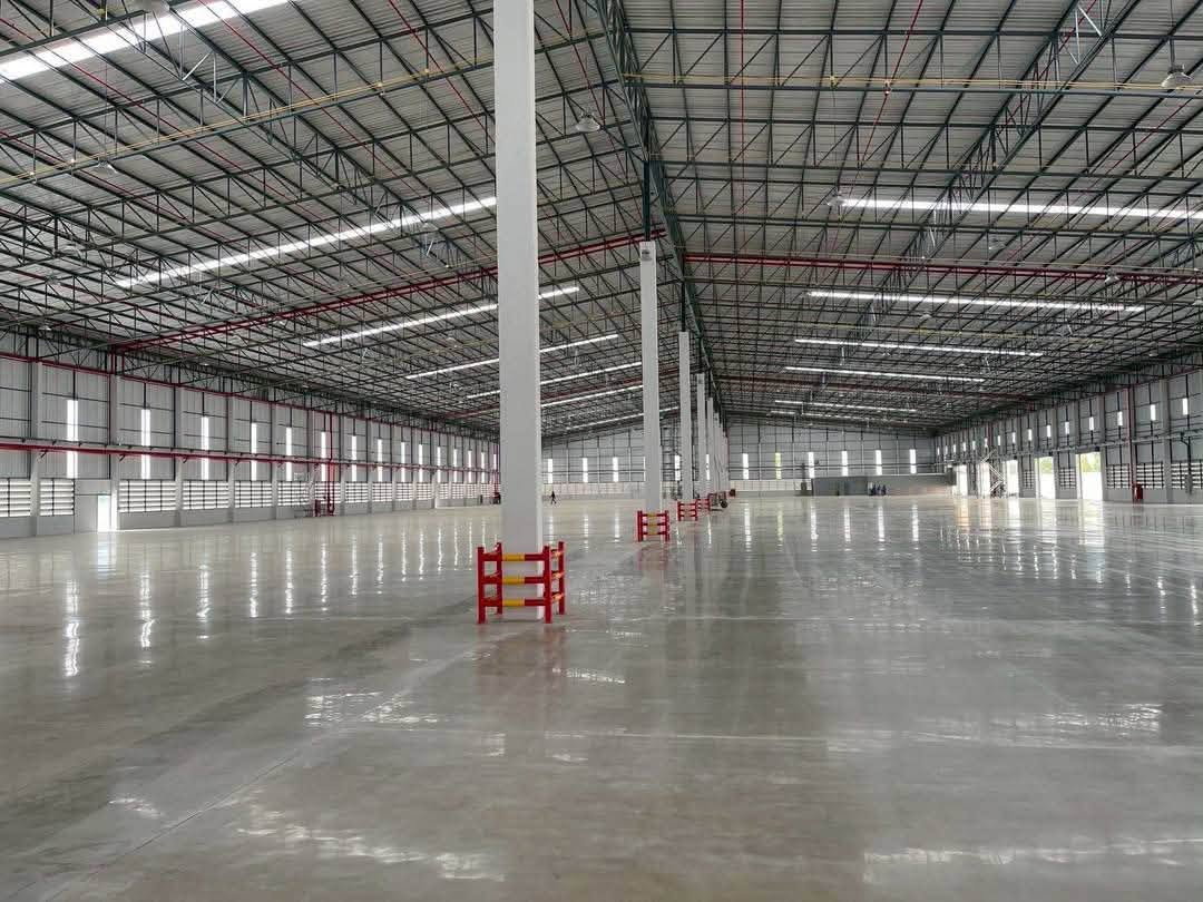 รูป ให้โกดัง/คลังสินค้าใหม่ พร้อมใช้งาน 12,000 ตรม.แหลมฉบัง - รูปที่ 9/10