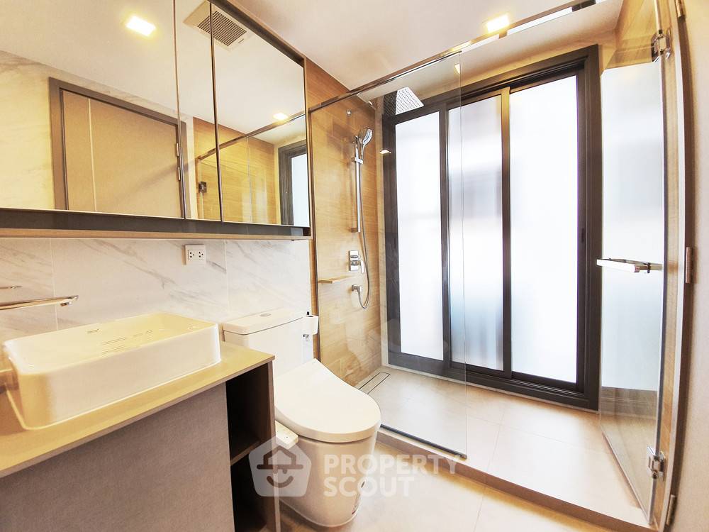 รูป คอนโด 2 ห้องนอน ให้เช่า ที่ ตากะ เฮ้าส์ เอกมัย 12 ใกล้ BTS เอกมัย (ID 303082) - รูปที่ 16/17