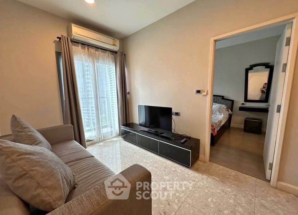 picture 1-BR Condo At The Crest Sukhumvit 34, 200m to BTS Thong Lor (ID 3054101) - 1/6