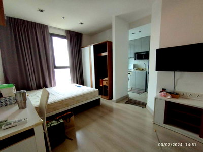 คอนโดให้เช่า : 🏙️✨ FOR RENT: IDEO Mobi Sukhumvit 81 — HIGH-FLOOR MODERN LIVING NEAR BTS ON NUT!  💰 Rental Price: 12,000 THB/month | 📲 Line ID: @condobkk (with @)  