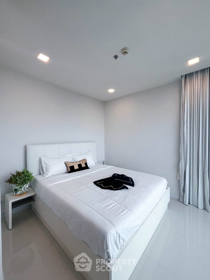 picture High-Floor 3-BR 190 Sqm At Del Mare Condominium, Bangsaray (ID 3054393) - 25/27