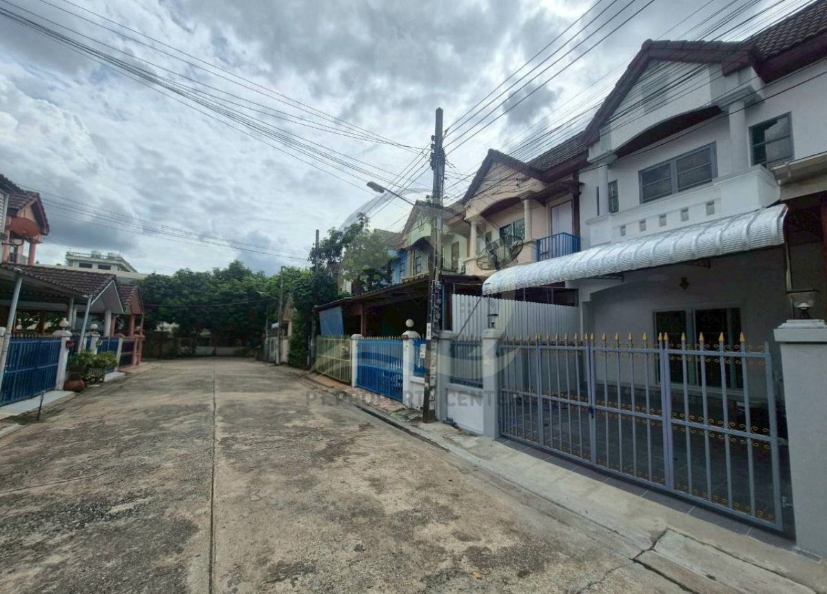 รูป หมู่บ้านศรีชนก ซอยสำเร็จพัฒนา ถนนกาญจนาภิเษก บางใหญ่  บ้านเปล่ารีโนเวทแล้วบางส่วน พร้อมอยู่ สภาพดี ราคาพิเศษ  - รูปที่ 19/19