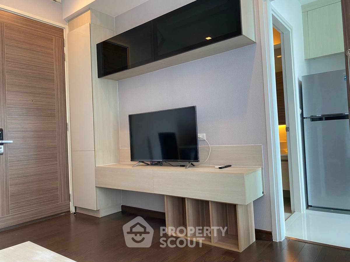 รูป คอนโด 1 ห้องนอน ชั้นสูง ที่ Q Asoke ใกล้ MRT เพชรบุรี 100 ม. (ID 3054053) - รูปที่ 2/7