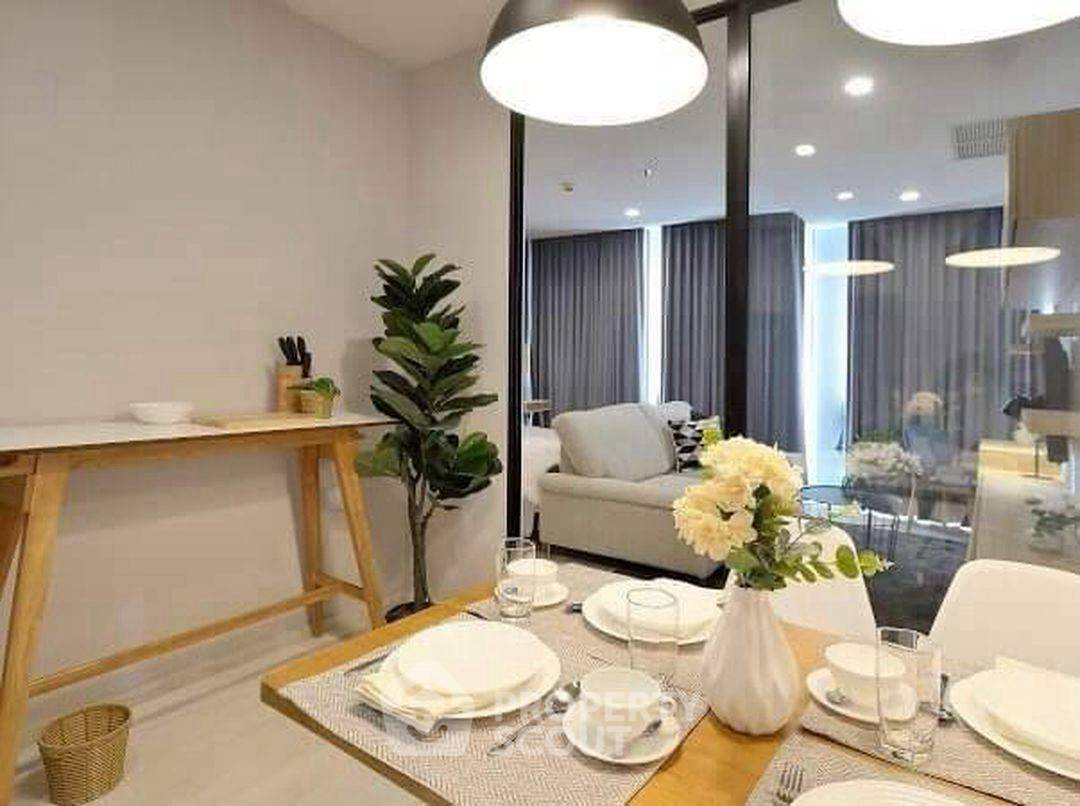 picture 1-BR 52 Sqm Condo At Noble Ploenchit, 100m to BTS Phloen Chit (ID 3051919) - 1/12
