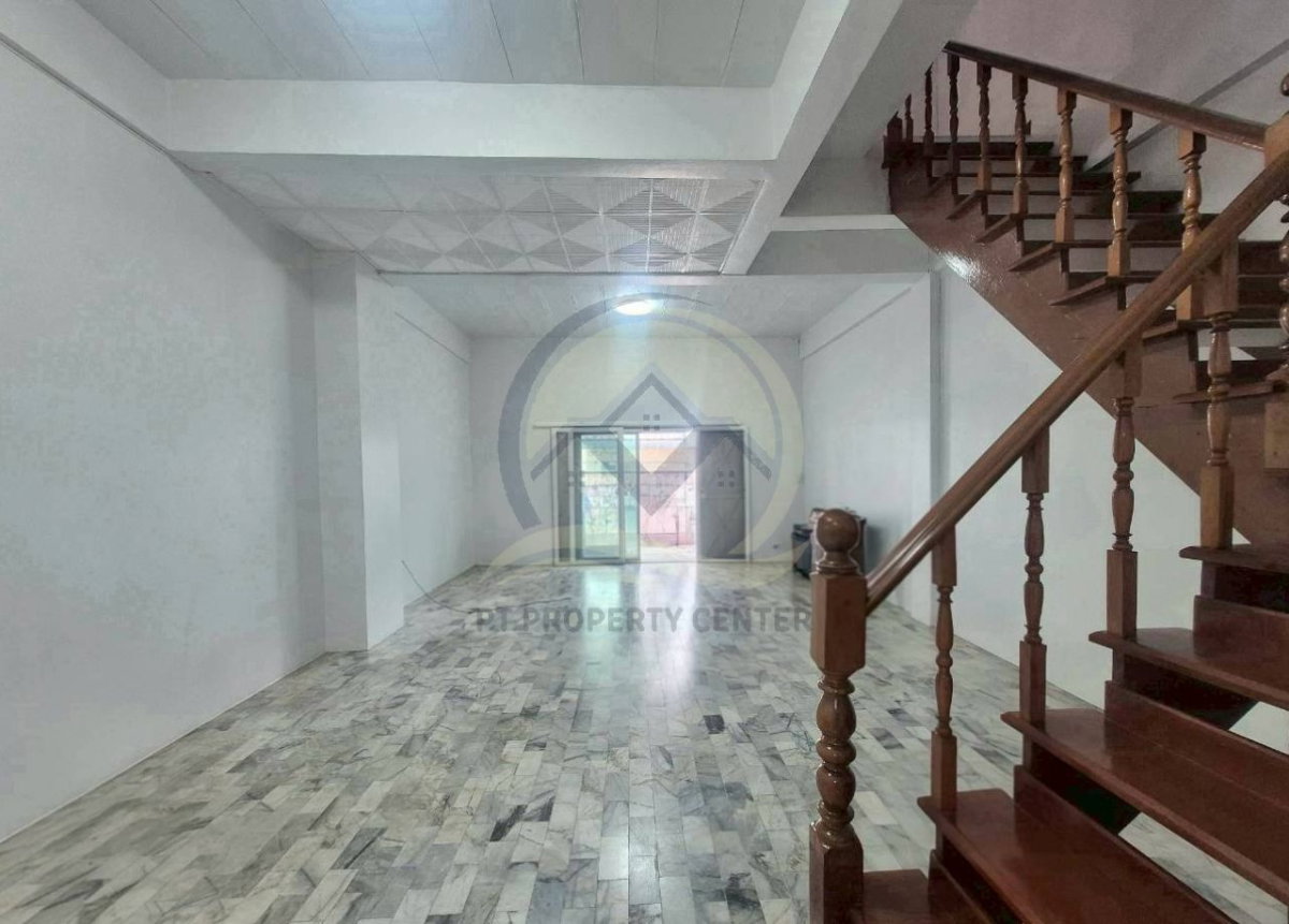 รูป หมู่บ้านศรีชนก ซอยสำเร็จพัฒนา ถนนกาญจนาภิเษก บางใหญ่  บ้านเปล่ารีโนเวทแล้วบางส่วน พร้อมอยู่ สภาพดี ราคาพิเศษ  - รูปที่ 6/19