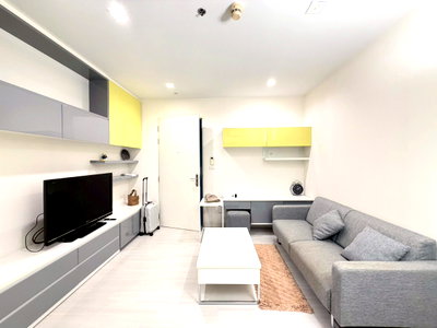 Condos for sale : Hot Price 3 MB 🔥  The Room Rarchada-Ladprao 🏡