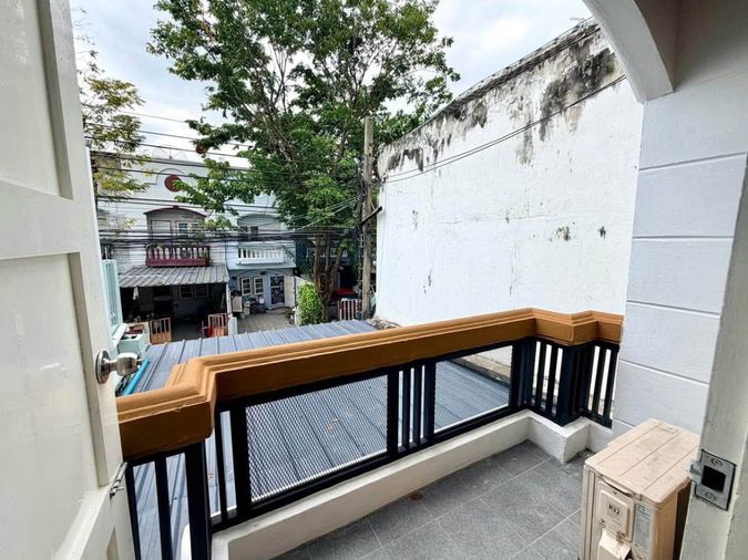 ขายทาวน์โฮม 2 ห้องนอน 17 ตร.ว. บ้านปรีชา 8