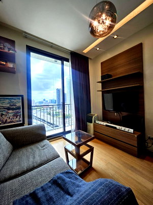 Condos for sale : 🎉 For Sell Condo EQUINOX Building 1, Floor 19,1 bed room, Room size 39 sqm