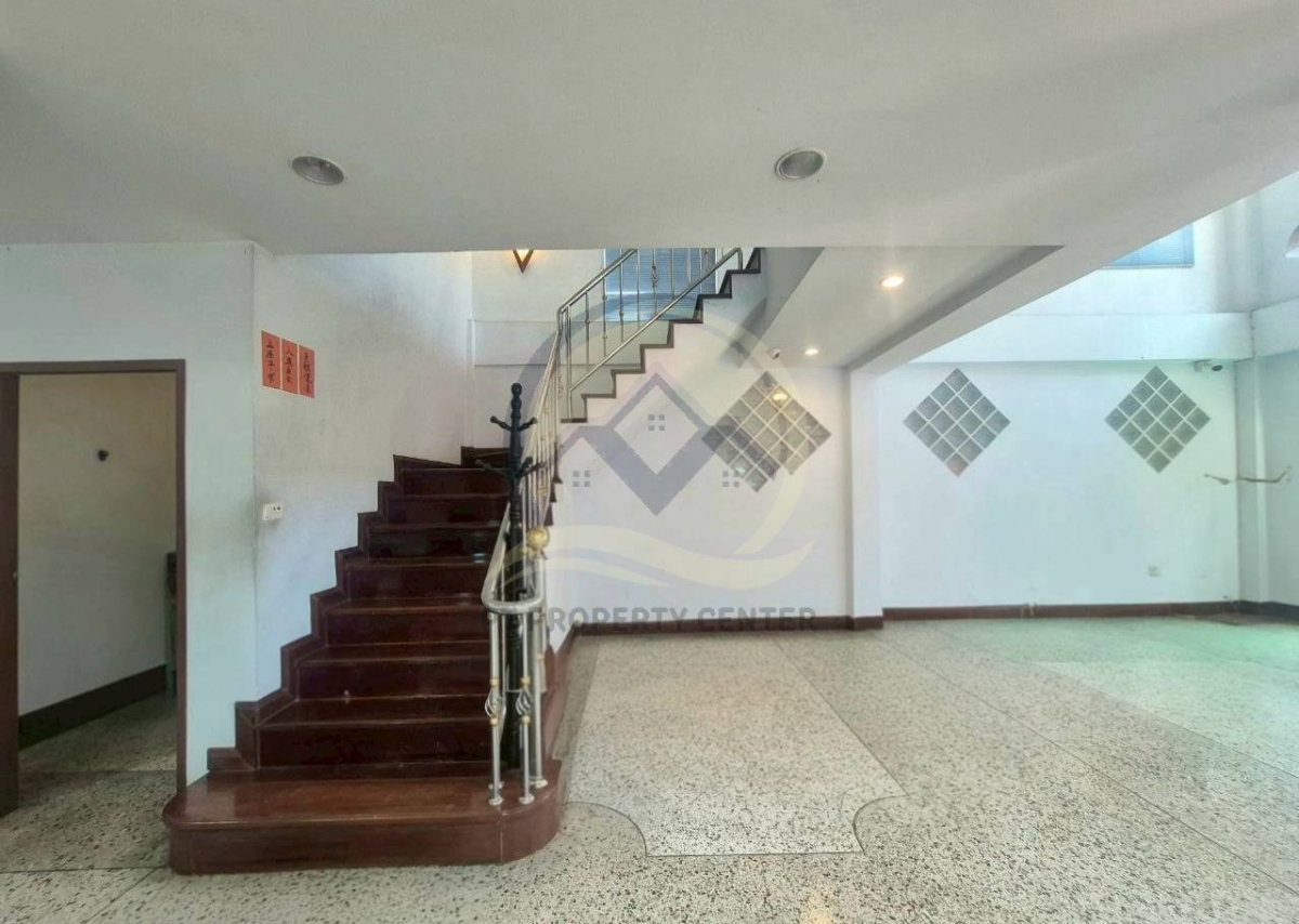 รูป บ้านเดี่ยว 3 ชั้น พร้อมชั้นลอยและดาดฟ้า ( แปลงมุม ) ถนนเสนานิคม 1 ซอย 26 จตุจักร เปิดราคาพิเศษ ใจกลางเมือง ตอบโจทย์ทั้งอยู่อาศัยและการทำธุรกิจ - รูปที่ 7/38