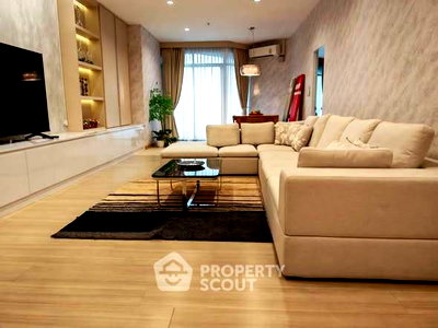 Condos for rent : 3-BR Condo At Baan Sathorn Chaopraya, Near BTS Krung Thon Buri (ID 2986180)