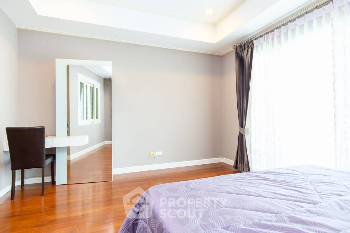 รูป คอนโด 3 ห้องนอน ขนาด 181 ตร.ม. ลา วี เอน โรส เพลส ใกล้ BTS ทองหล่อ 300 ม. (ID 2894845) - รูปที่ 13/50