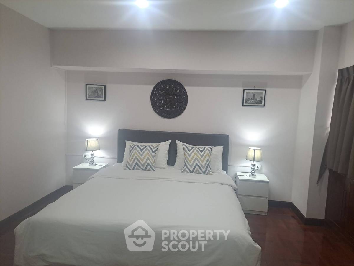 picture 2-BR 80 Sqm Condo At Siam Penthouse 1, 300m to BTS Nana (ID 3051925) - 6/10