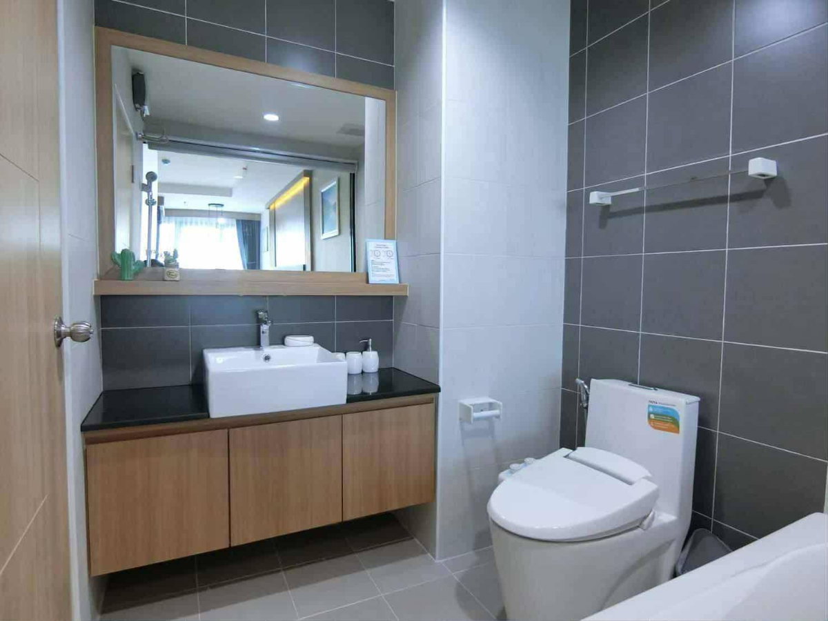 รูป 📍ลัดดาพลัส คอนโด ศรีราชา (Ladda Plus condo Sriracha) 📞 Tel: 064-242-6068 - รูปที่ 8/10