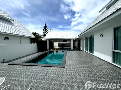 Houses for sale Hua Hin Prachaubkirikhan : Spacious 4-Bedroom Villa for Sale | Ideal for Large Family 6542157