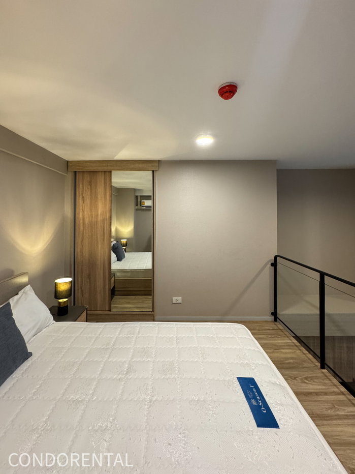 รูป Blossom Condo @ Sathorn - Charoenrat ห้องสวย ราคาดี สอบถามเพิ่มเติมได้ที่ Line @condorental - รูปที่ 3/18