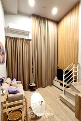Condos for rent : High-Floor 1-BR 36 Sqm, Culture Chula Near MRT Sam Yan 300m (ID 3054182)