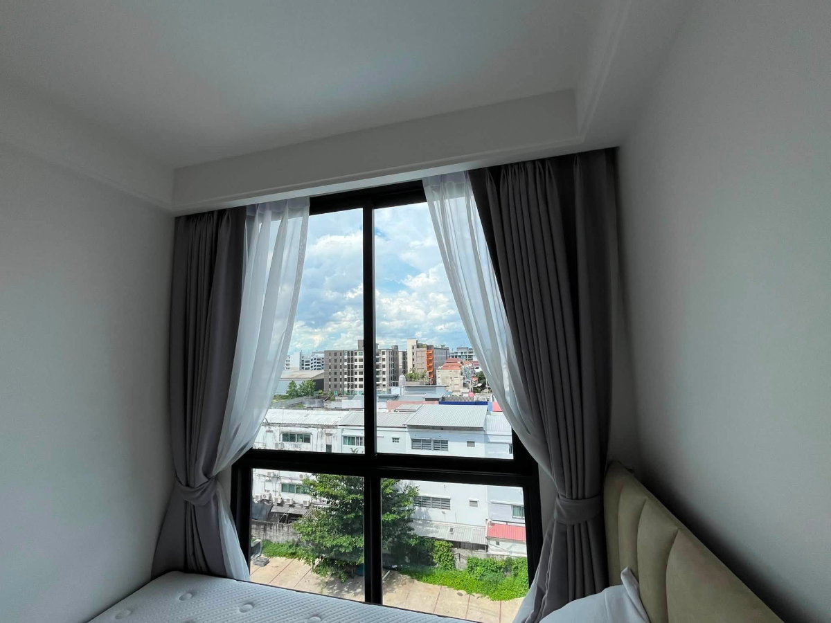 รูป ให้เช่า คอนโด รีเกิล ศรีนครินทร์ 40 MRT สวนหลวง MRT Suan Luang Rama 9 900 เมตร ราคา 13,000 บาทต่อเดือน - รูปที่ 7/13