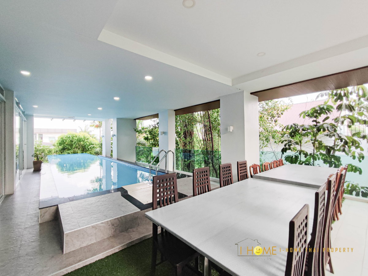 รูป ให้เช่า Luxury Pool Villa 3 ชั้น พร้อมสระว่ายน้ำส่วนตัว สไตล์ Modern #A1-V0018 - รูปที่ 18/46