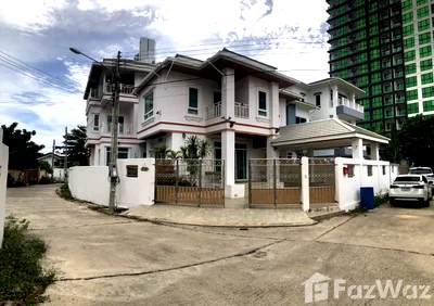 Houses for sale Bang Lamung Chonburi : 6 Bedroom Villa for sale in Nong Prue, Chon Buri  1076482