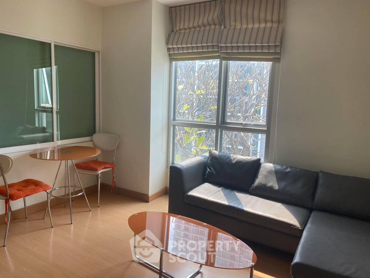 picture 1-BR Condo For Rent, Life @ Ratchada-Huaikwang, 400m MRT Sutthisan 📍 (ID 1933589) - 3/7