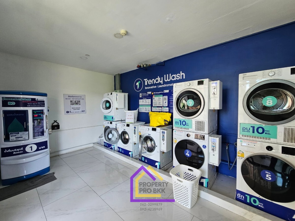 picture 🚆 Walk to BTS & MRT in Minutes | Prime Interchange Living | Great Value 1BR - 19/20