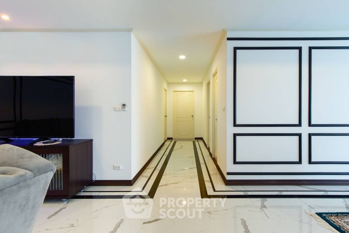 รูป คอนโด 3 ห้องนอน ขนาด 181 ตร.ม. ลา วี เอน โรส เพลส ใกล้ BTS ทองหล่อ 300 ม. (ID 2894845) - รูปที่ 42/50