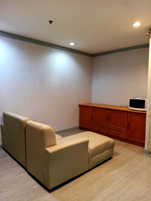 Condos for rent : For rent condo ready to move in